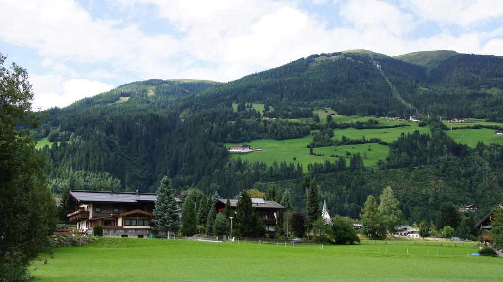 Gaestehaus Stotter Neukirchen am Grossvenediger Luaran gambar
