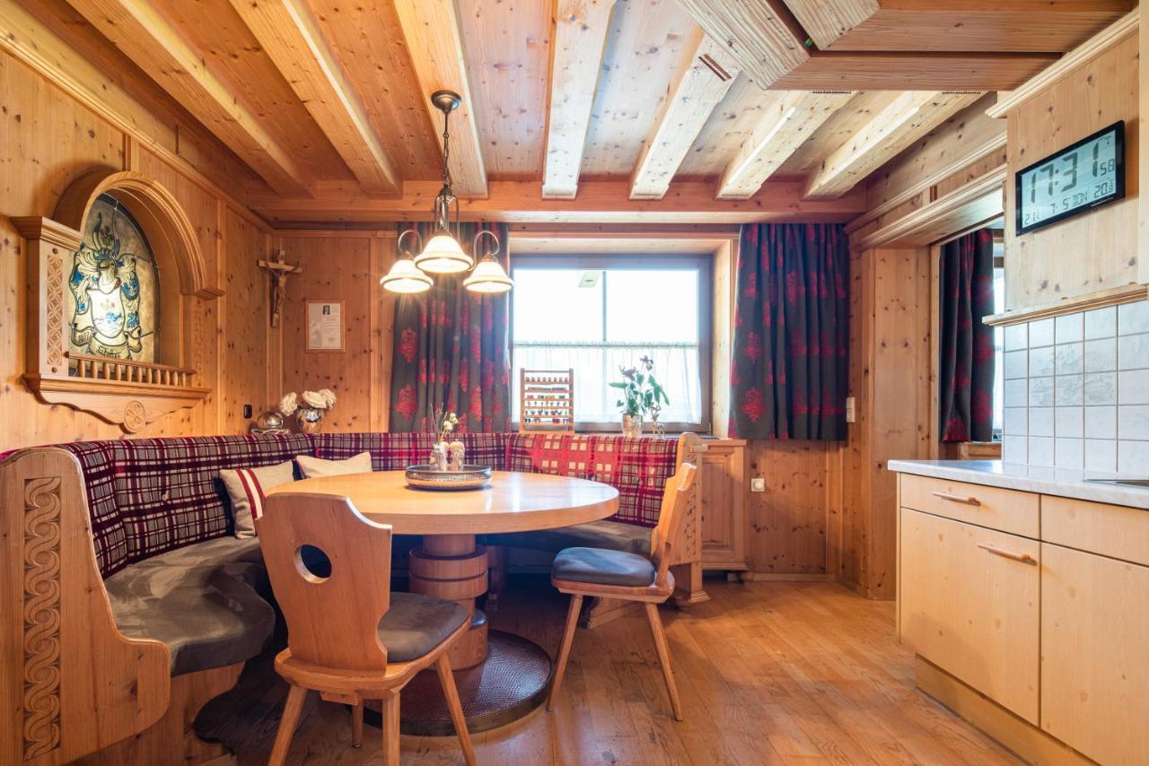 Gaestehaus Stotter Neukirchen am Grossvenediger Luaran gambar